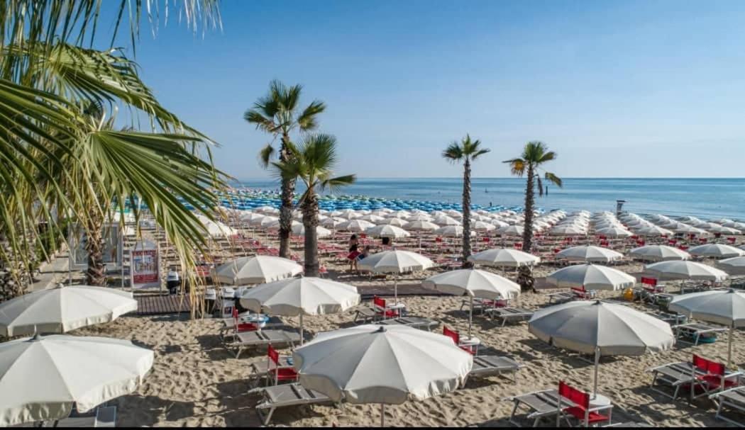 الشقق الفندقية غْروتّامّاريفي  Relais Concorde المظهر الخارجي الصورة