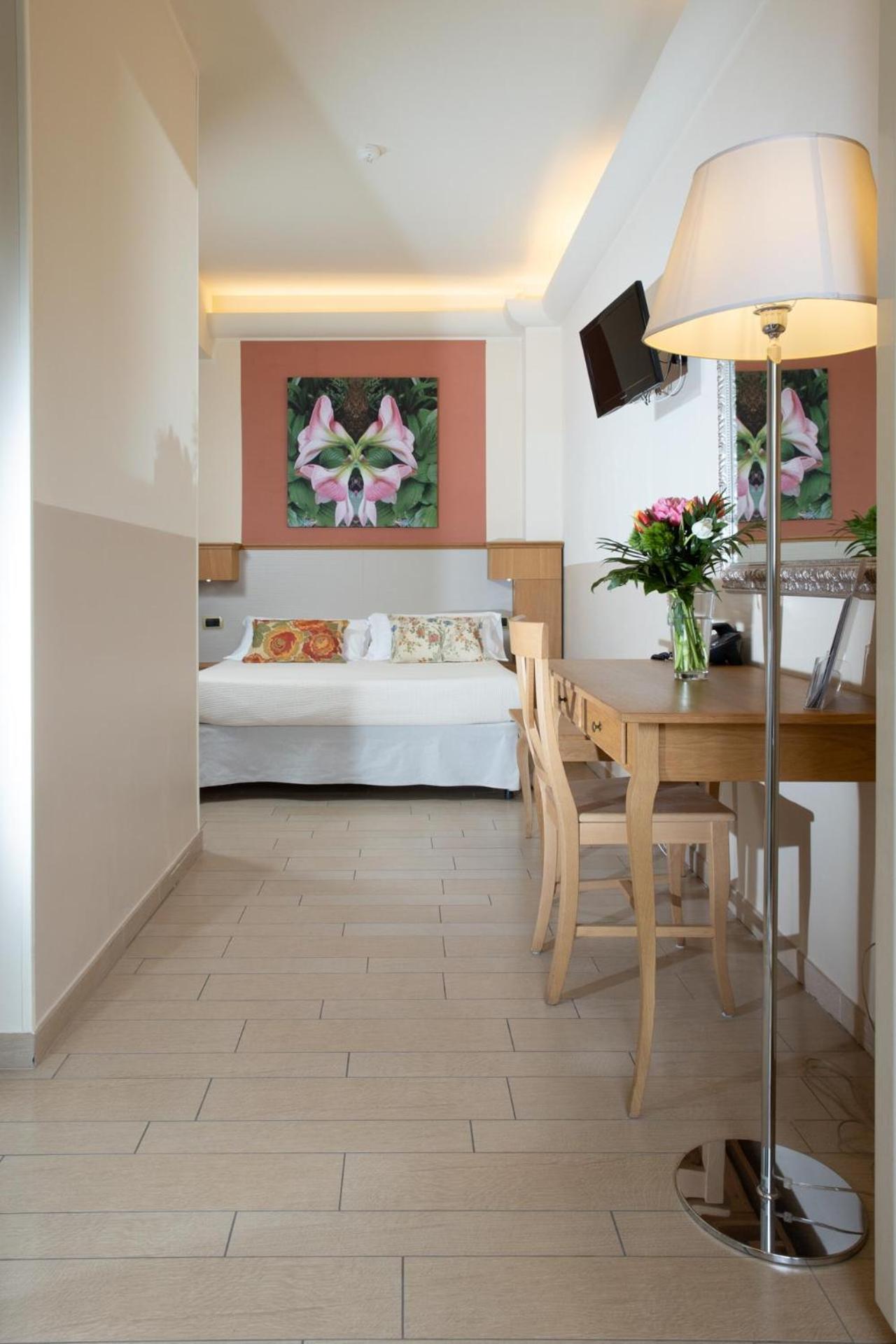 الشقق الفندقية غْروتّامّاريفي  Relais Concorde المظهر الخارجي الصورة