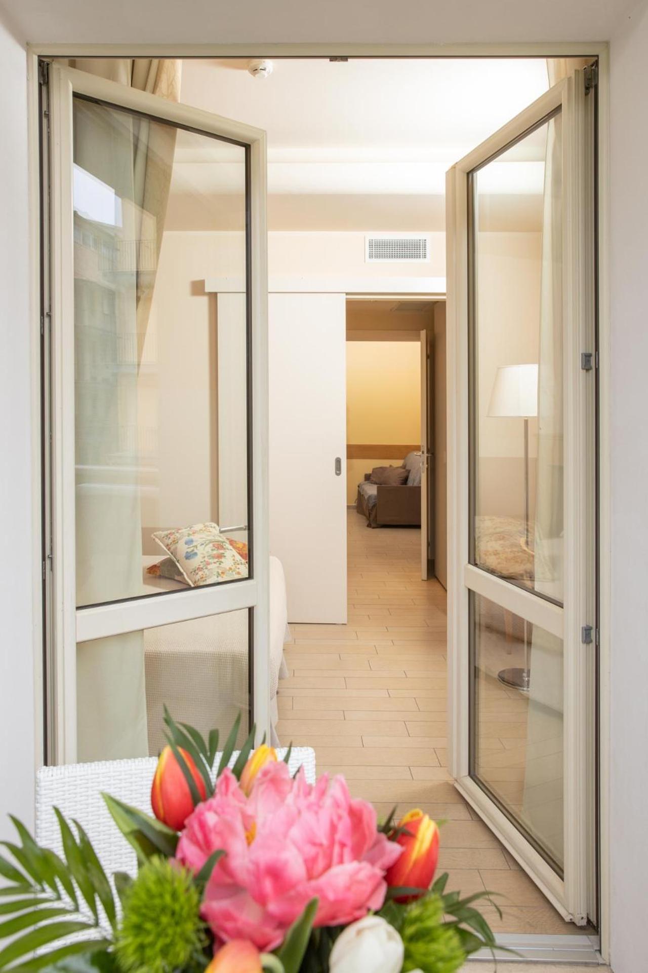 الشقق الفندقية غْروتّامّاريفي  Relais Concorde المظهر الخارجي الصورة